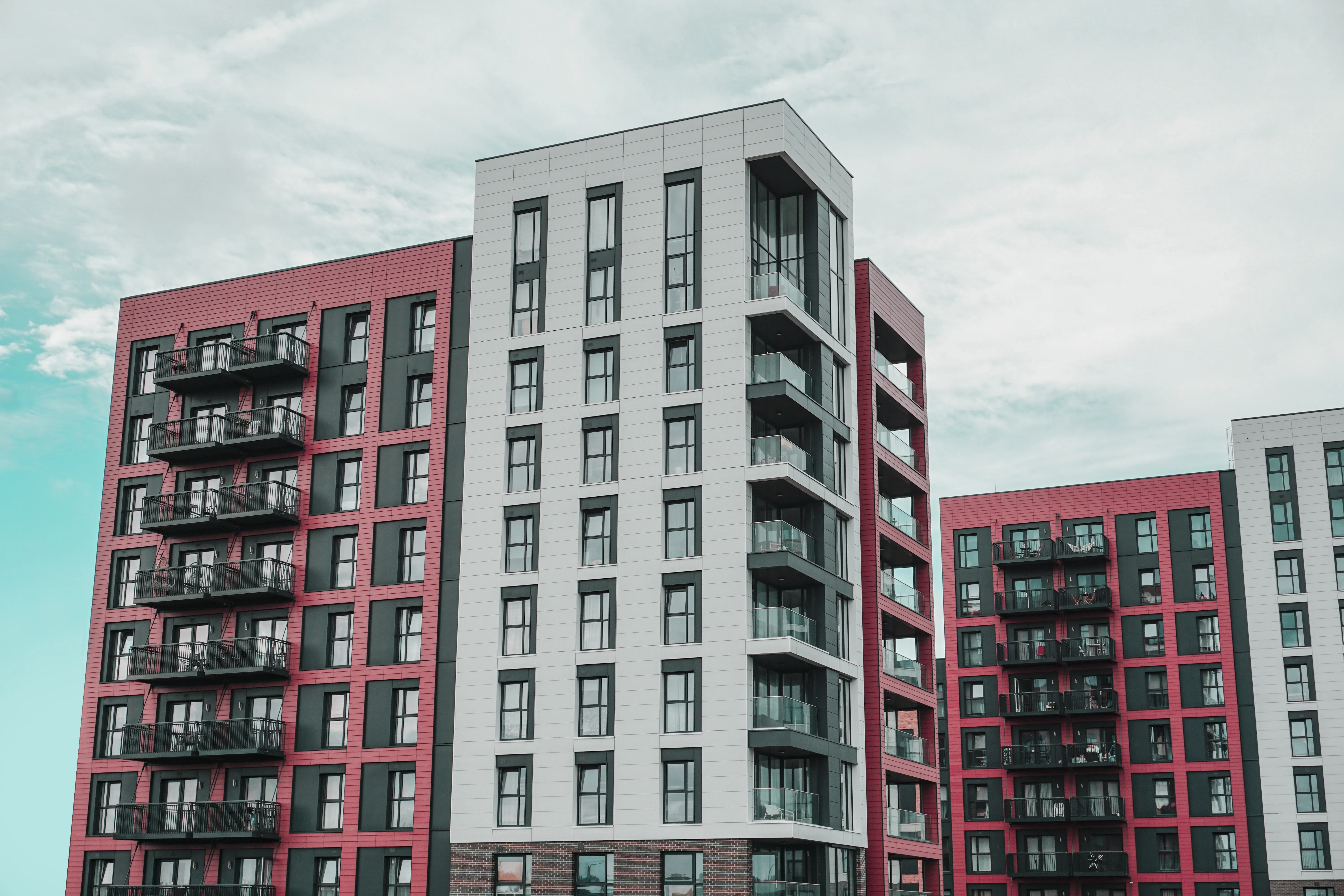 Cladding On High Rse Case Study: Capital Raise on High-Rise with Cladding